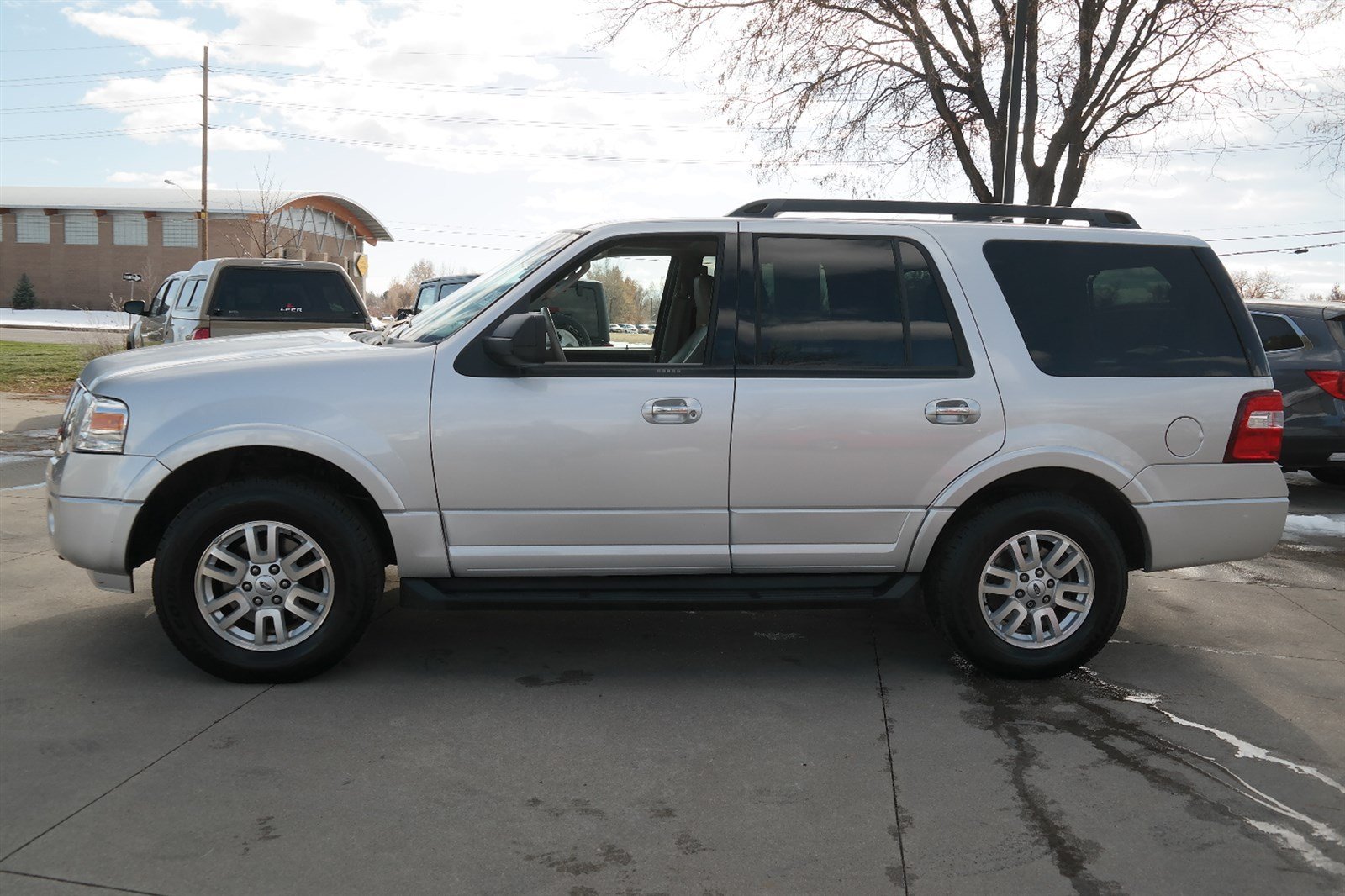 2011 Ford Expedition 4WD 4dr XLT 4WD Sport Utility Fisher Honda