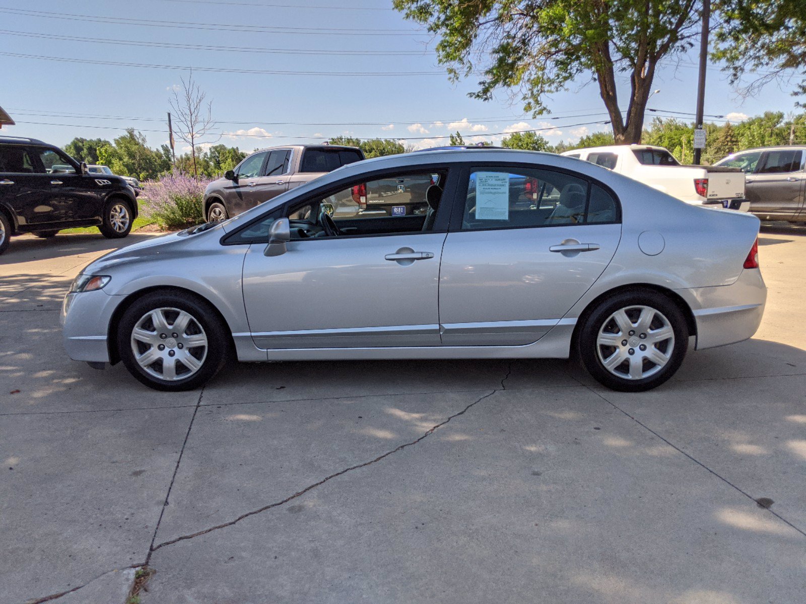 2011 Honda Civic 4dr Auto LX FWD 4dr Car 207086A - Fisher Honda